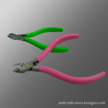 Plastic handle cuticle nipper